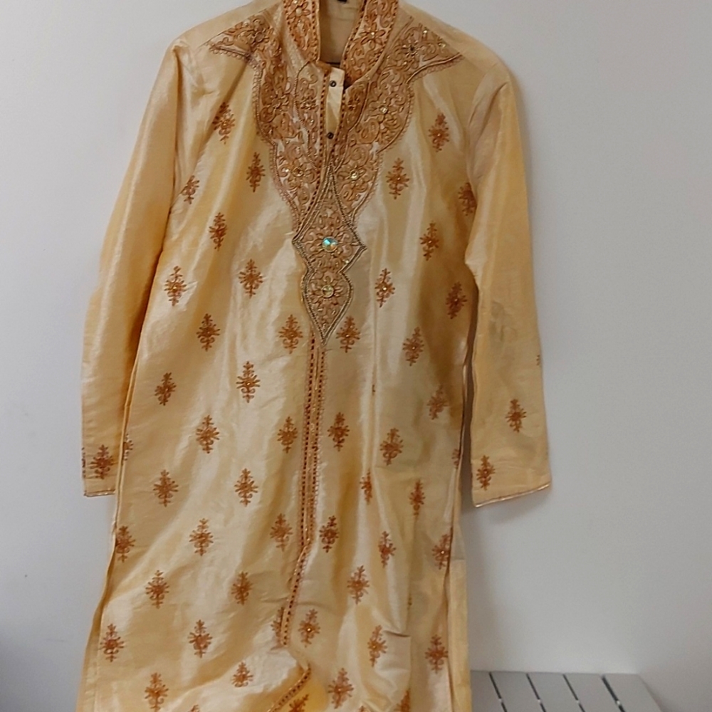 Mens jewelled Indian Kurta (Wedding Quality)
